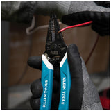 Klein Tools K11095 Klein-Kurve - Pelacables y cortador, para cable trenzado sólido de 8-18 AWG y 10-20 AWG, azul/blanco