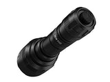 Nitecore P30 - Linterna LED (1000 lúmenes, 676 yardas, con cargador USB Nitecore UM10, batería recargable 18650 NL183 y 2 pilas de litio CR123A EdisonBright)