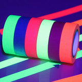 Juego de cintas adhesivas de luz negra, 6 colores, cinta de tela de neón, luz negra fluorescente UV que brilla en la oscuridad para fiestas UV (0.5 x 16.6 pies)