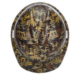 Gorra de seguridad con suspensión de trinquete Fas-Trac III | Carcasa de polietileno, correas de corona autoajustables – Tamaño estándar en camuflaje de campo de petróleo